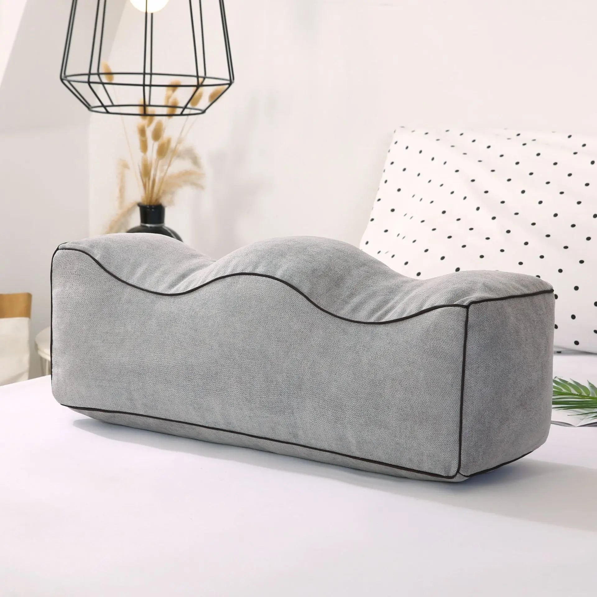 Leg Foot Elevating Pillow Lumbar Support Cushion for Pregnant Orthopedic Sciatica Leg-clamping Pad Message Body Support Pillows