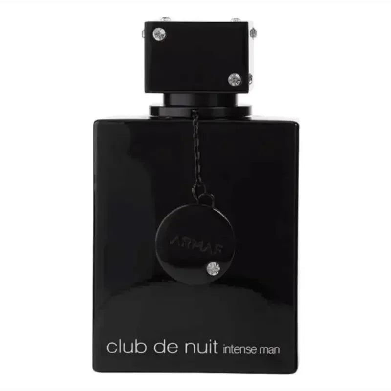 Passion Carnival es un perfume en aerosol de alta calidad de 105 ml. Su fragancia duradera lo convierte en una excelente opción tanto para hombres como para mujeres.